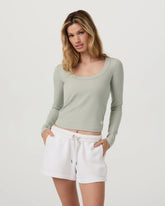 Long Sleeve Pose Scoop Tee