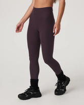 Clean Elevation Legging