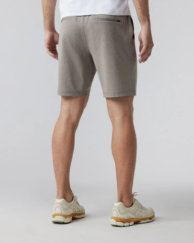 Sunday Performance Short 8"