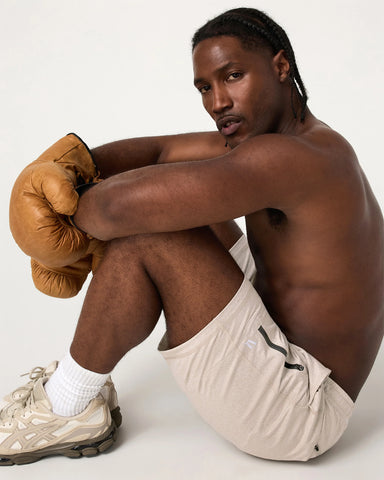 Sunday Performance Short 8"