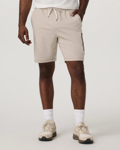 Sunday Performance Short 8"