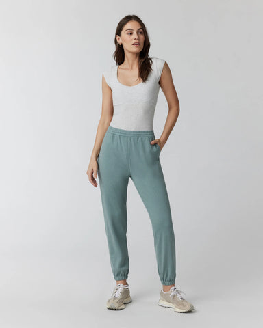 Sleeveless Cove V Neck