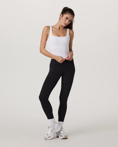 Vuori AllTheForm™ Support Tank