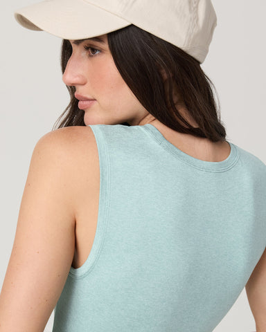 Halo Essential Scoop Tank