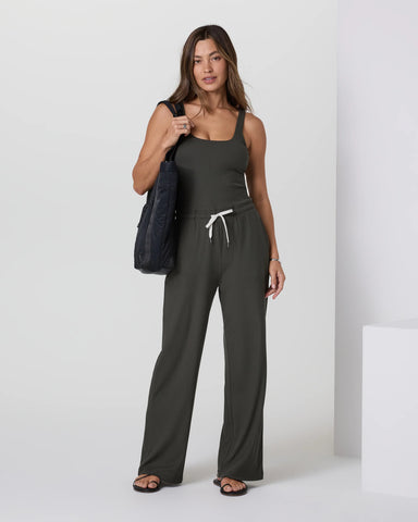 Pose Scoop Jumpsuit - Short