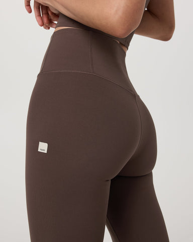 Vuori AllTheFeels™ Slim Flare - Short