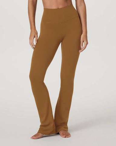 Vuori AllTheFeels™ Slim Flare