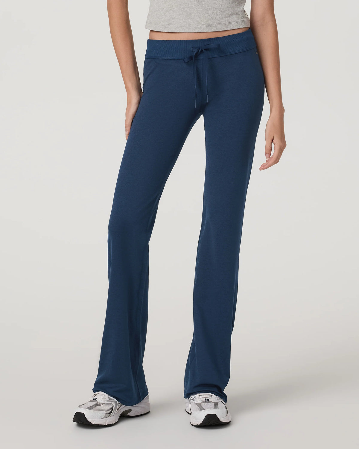 Halo Low Rise Slim Flare Pant