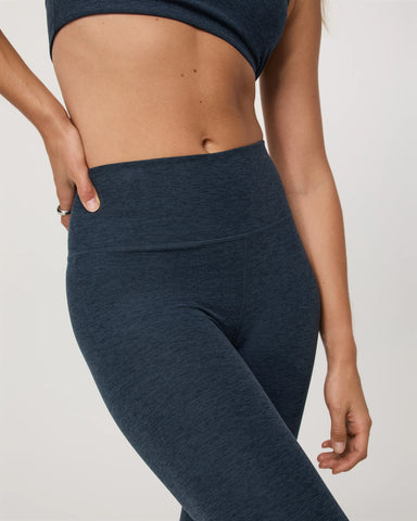 Clean Elevation Legging