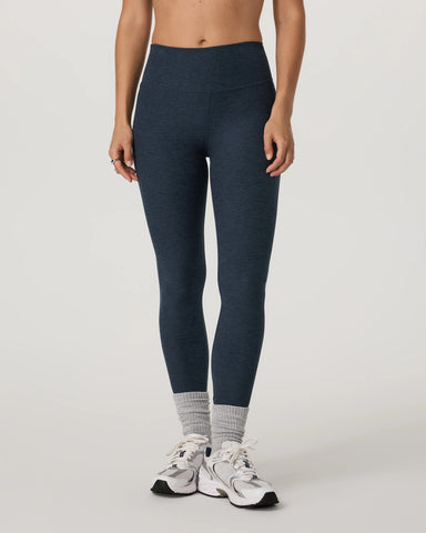 Clean Elevation Legging